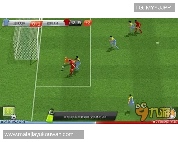 足球明星打火机点燃激情与梦想的火焰，助力球迷追逐绿茵场上的荣耀与传奇