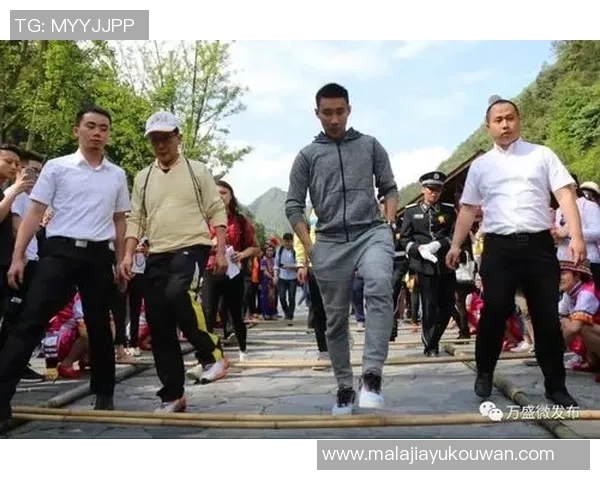 羽毛球纪实：记录重庆羽毛球队的突破历程